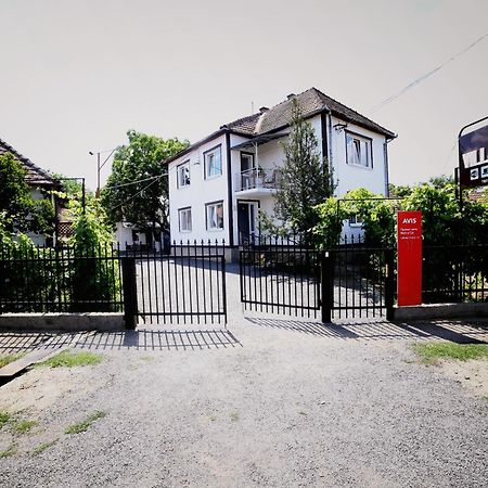 Villa Elena Yanoshi Ngoại thất bức ảnh