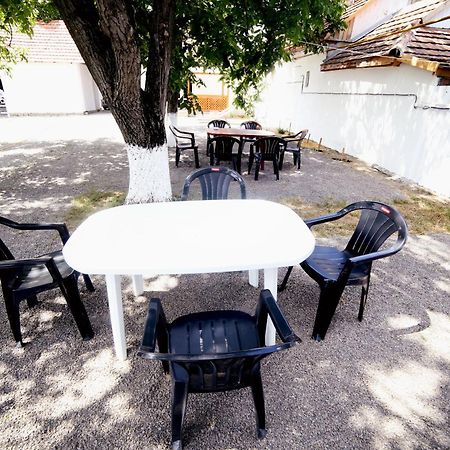 Villa Elena Yanoshi Ngoại thất bức ảnh