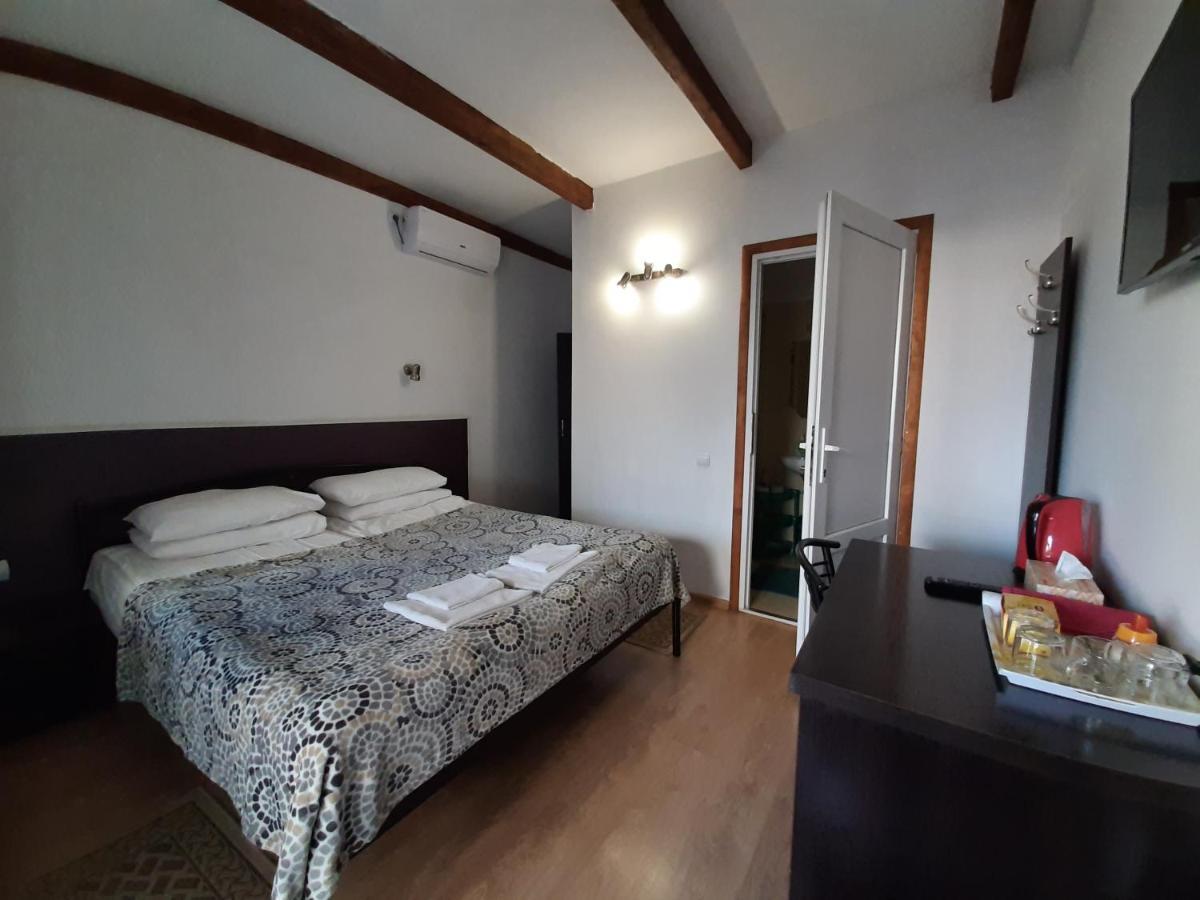 Villa Elena Yanoshi Phòng bức ảnh